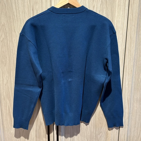 Sweater - Picture 3 of 3